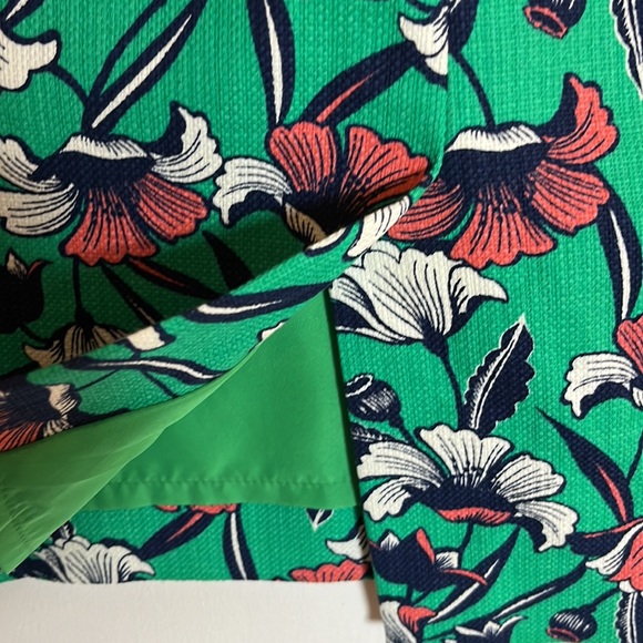 J By J.CREW Skirt Size 6 Cotton Floral Lined Slit Back Zip Knee Length Straight - Picture 4 of 16